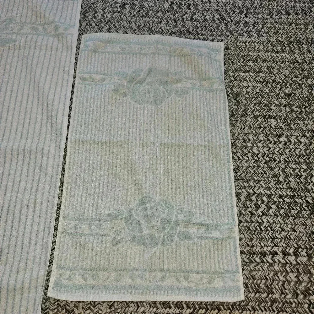Cannon Bath & Hand Towel Royal Family Retro Mod Flowers Mint Green‎ USA Vintage